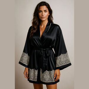 Morgan Taylor 2pc Black Satin Embroidered Robe Gown Set M/S Paisley Sleepwear